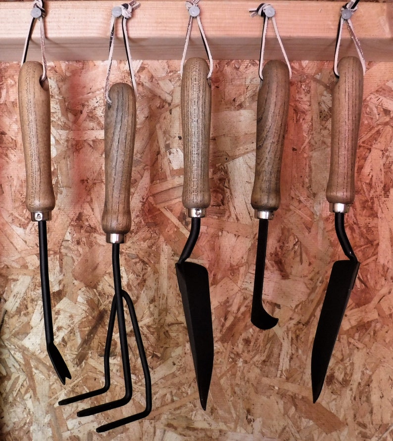 Essential Garden Tools Gift Set with Optional Engraving / Garden Tools / Rustic Garden Tools / Gift for Gardener / Well-made Sturdy Tools