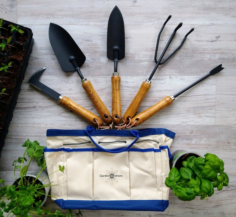 Essential Garden Tools Gift Set with Optional Engraving / Garden Tools / Rustic Garden Tools / Gift for Gardener / Well-made Sturdy Tools